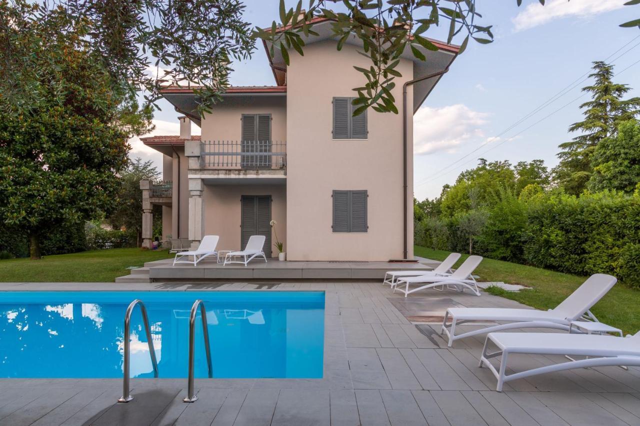 Appartement Baseventuno 2 - Trilocale Primo Piano à Sirmione Extérieur photo